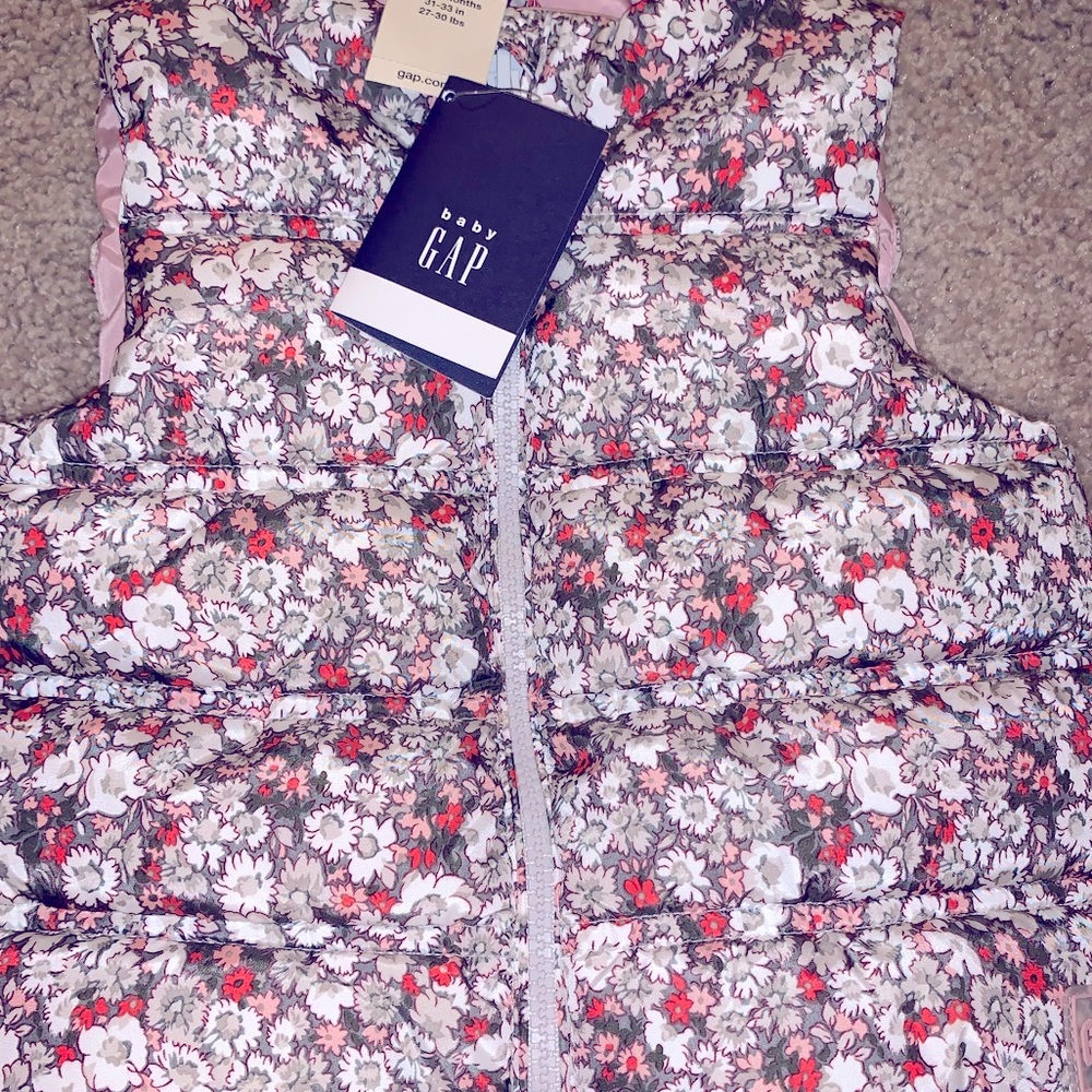 GAP baby girl, puffy vest.